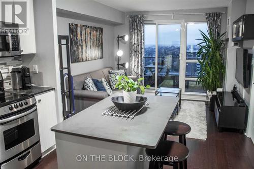 #2306 -2015 Sheppard Ave E, Toronto, ON - Indoor Photo Showing Other Room