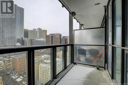 #1604 -101 Charles St E, Toronto, ON - Outdoor With View With Exterior