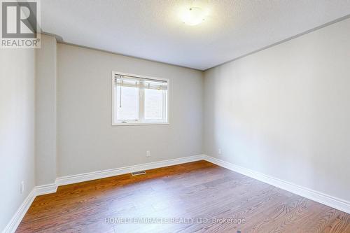 11 Willoughby Way, New Tecumseth, ON - Indoor Photo Showing Other Room