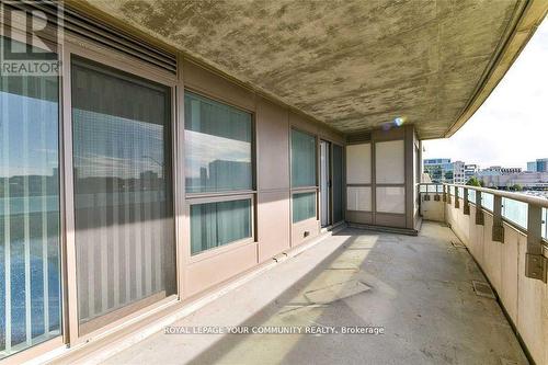 #317 -75 Norman Bethune Ave, Richmond Hill, ON - Outdoor With Balcony With Exterior