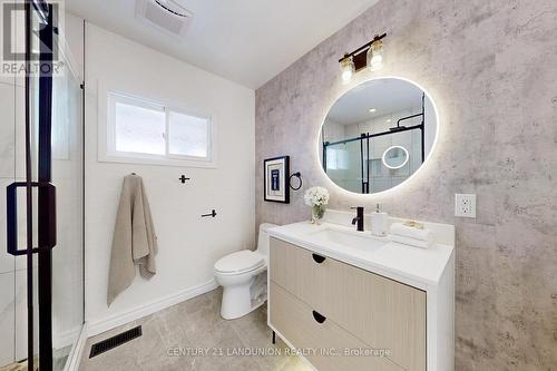 188 Olde Bayview Ave N, Richmond Hill, ON - Indoor Photo Showing Bathroom