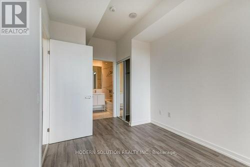 #702 -77 Shuter St, Toronto, ON - Indoor Photo Showing Other Room