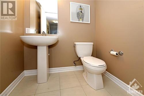 308A Des Tilleuls Private, Ottawa, ON - Indoor Photo Showing Bathroom