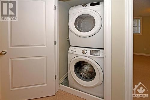 308A Des Tilleuls Private, Ottawa, ON - Indoor Photo Showing Laundry Room