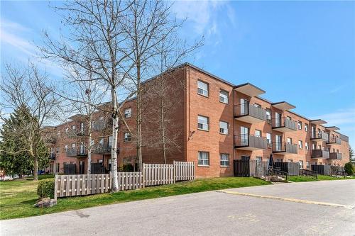 485 Thorold Road|Unit #111, Welland, ON - Outdoor
