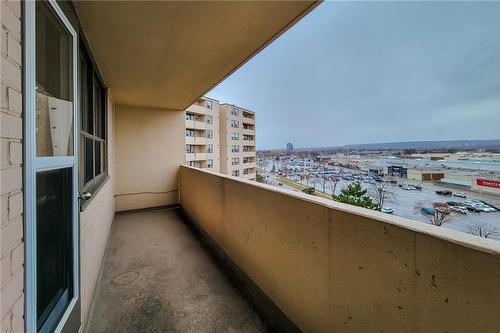 700 Dynes Road|Unit #908, Burlington, ON - Outdoor With View With Exterior