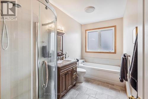 174 White Sands Way, Wasaga Beach, ON - Indoor Photo Showing Bathroom