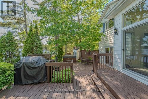 98 Island Dr, Galway-Cavendish And Harvey, ON - Outdoor With Deck Patio Veranda