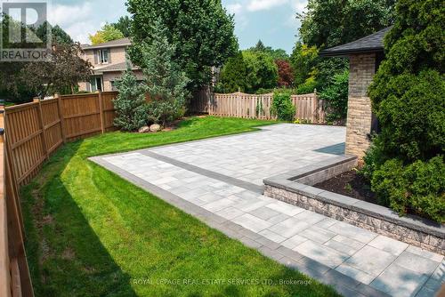 2535 Robin Dr, Mississauga, ON - Outdoor