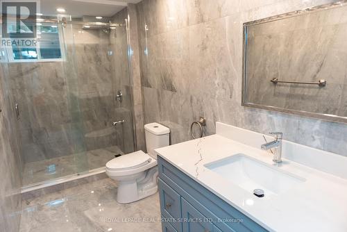 2535 Robin Drive, Mississauga, ON - Indoor Photo Showing Bathroom
