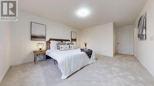 5029 Perennial Drive, Mississauga, ON - Indoor Photo Showing Bedroom