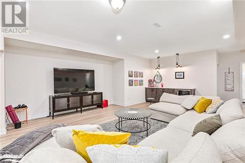 144 Springside Crescent, The Blue Mountains, ON - Indoor Photo Showing Living Room