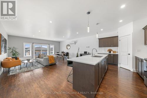 A & B - 10 Lehtinen Crescent, Belleville, ON - Indoor Photo Showing Kitchen With Upgraded Kitchen