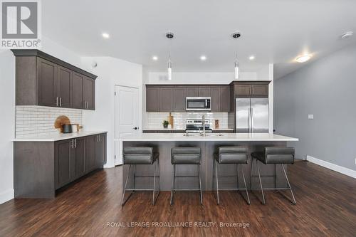 A & B - 10 Lehtinen Crescent, Belleville, ON - Indoor Photo Showing Kitchen With Upgraded Kitchen
