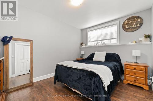 A & B - 10 Lehtinen Crescent, Belleville, ON - Indoor Photo Showing Bedroom