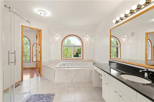 7 Sunrise Bay, St Andrews, MB - Indoor Photo Showing Bathroom