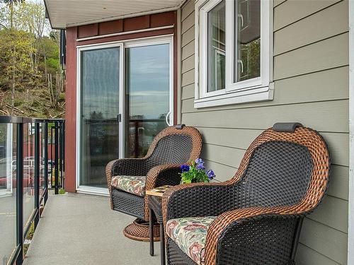 301-872 Island Hwy South, Campbell River, BC - Outdoor With Deck Patio Veranda With Exterior