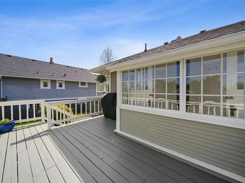 2118 Pentland Rd, Oak Bay, BC - Outdoor With Deck Patio Veranda With Exterior