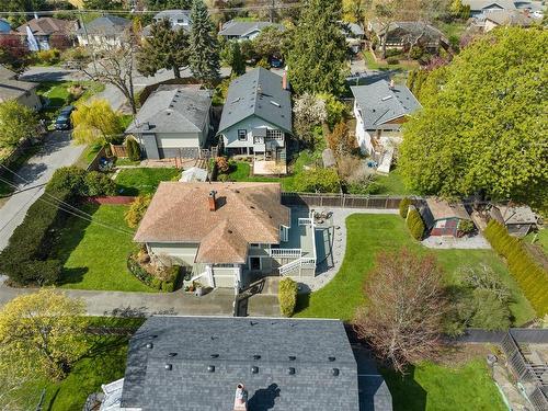 2118 Pentland Rd, Oak Bay, BC - Outdoor With View