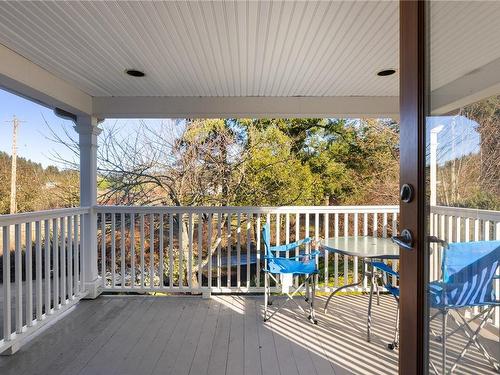 5920 Wallace Dr, Saanich, BC - Outdoor With Deck Patio Veranda With Exterior