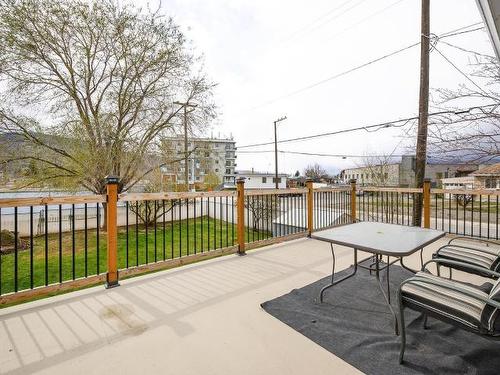 559 Mcgowan Ave, Kamloops, BC - Outdoor With Deck Patio Veranda