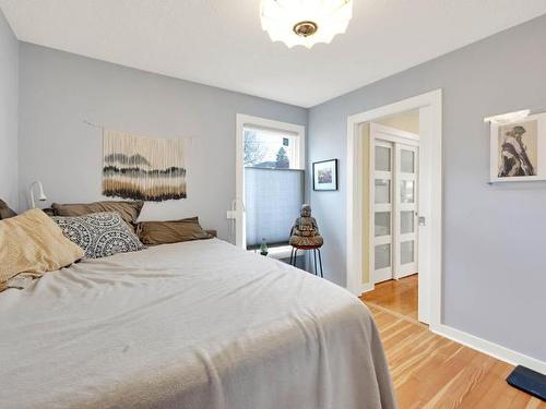 1003 Dominion Street, Kamloops, BC - Indoor Photo Showing Bedroom