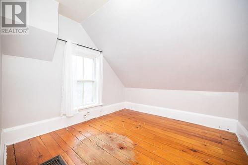 16 Main Street, Cobden, ON - Indoor Photo Showing Other Room
