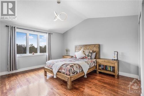 1409 Gauthier Street, Ottawa, ON - Indoor Photo Showing Bedroom