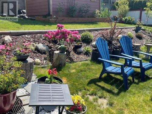 3806 Trail Place, Powell River, BC - Outdoor