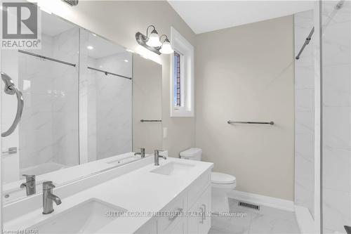 4 Bouw Place, Dutton/Dunwich, ON - Indoor Photo Showing Bathroom