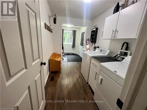 179 Warner Bay Road, Northern Bruce Peninsula, ON - Indoor Photo Showing Laundry Room