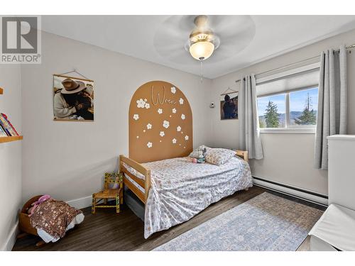 366 Staines Rd, Barriere, BC - Indoor Photo Showing Bedroom