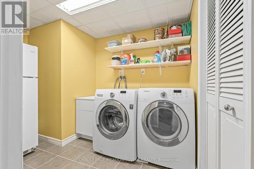 13088 Heritage Rd, Caledon, ON - Indoor Photo Showing Laundry Room