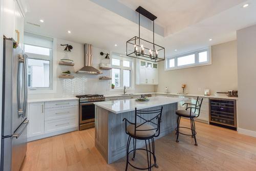 101-222 Lee Avenue, Penticton, BC - Indoor Photo Showing Kitchen With Upgraded Kitchen