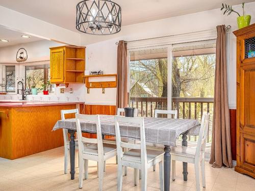 3312 6 Highway, Lumby, BC - Indoor Photo Showing Dining Room