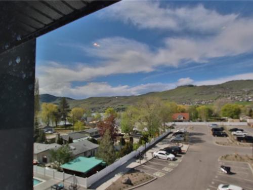 414-2555 Lakeshore Road, Vernon, BC - Outdoor With View