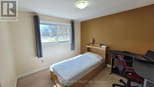 568 Canewood Crescent, Waterloo, ON - Indoor Photo Showing Bedroom