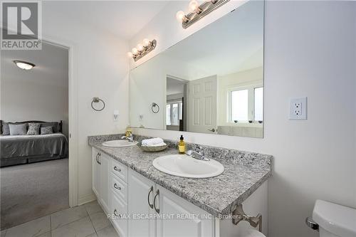 109 Barlow Place, Brant, ON - Indoor Photo Showing Bathroom
