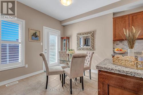 43 Sonoma Valley Cres, Hamilton, ON - Indoor Photo Showing Dining Room