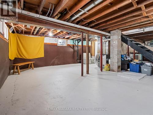 1373 Orchard Ave, Fort Erie, ON - Indoor Photo Showing Basement