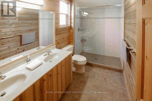 1367 Lauzon Village Road, The North Shore, ON - Indoor Photo Showing Bathroom