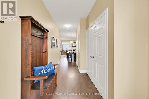 8 Bousfield Crt, Hamilton, ON - Indoor Photo Showing Other Room