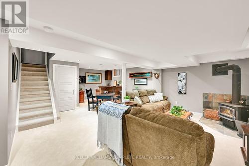 8 Bousfield Crt, Hamilton, ON - Indoor With Fireplace