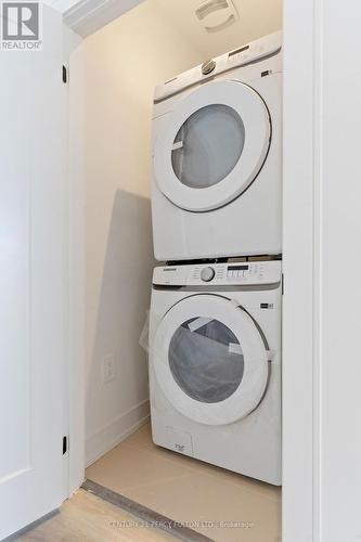 3775 Sunbank Crescent, Severn, ON - Indoor Photo Showing Laundry Room