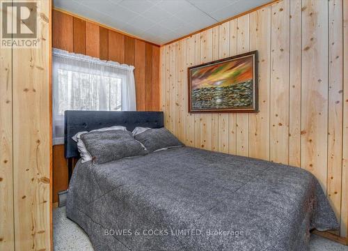 107 Fire Route 84A, Havelock-Belmont-Methuen, ON - Indoor Photo Showing Bedroom