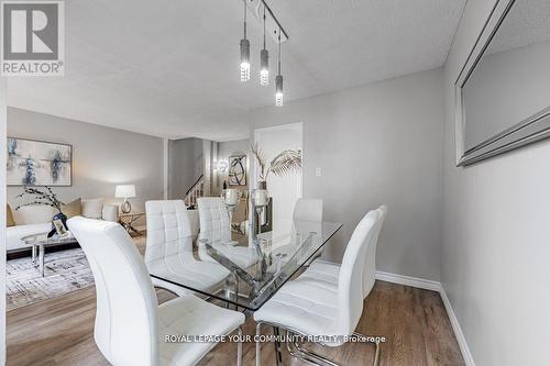 #222 -4005 Don Mills Rd, Toronto, ON - Indoor Photo Showing Dining Room