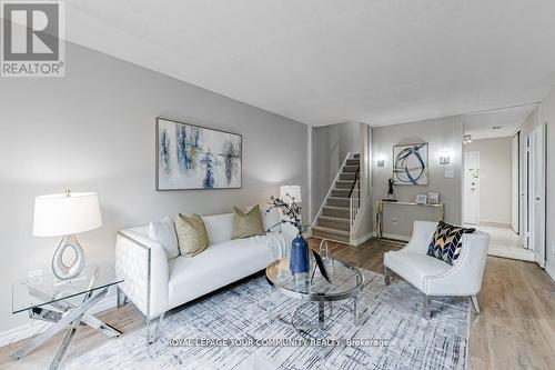 #222 -4005 Don Mills Rd, Toronto, ON - Indoor Photo Showing Living Room