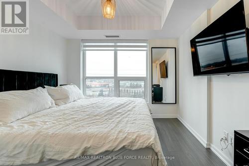 409 - 1235 Bayly Street, Pickering, ON - Indoor Photo Showing Bedroom