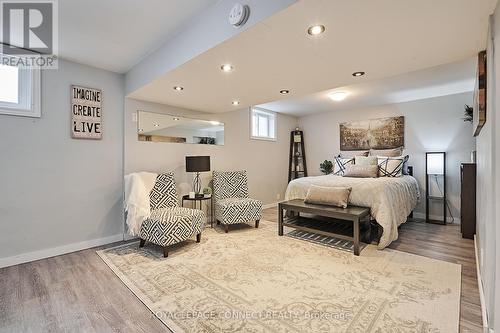 139 Grandview St S, Oshawa, ON - Indoor Photo Showing Bedroom