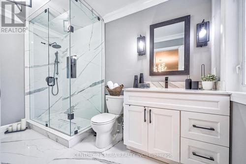 21 Newbridge Ave, Richmond Hill, ON - Indoor Photo Showing Bathroom